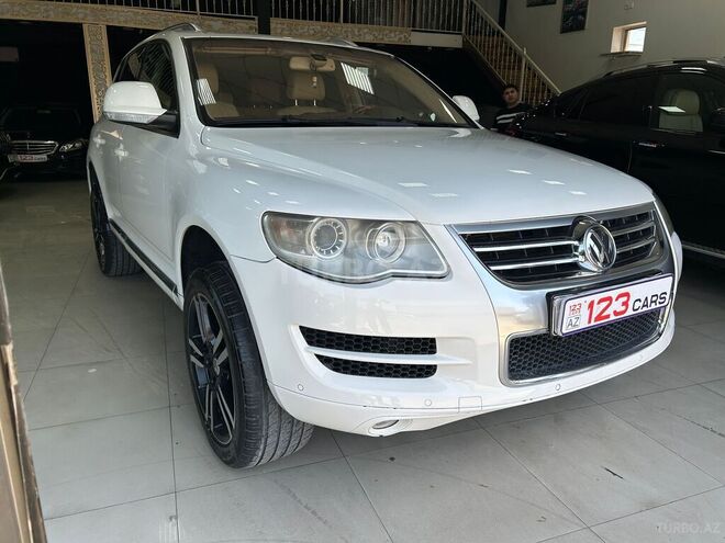 Volkswagen Touareg-2