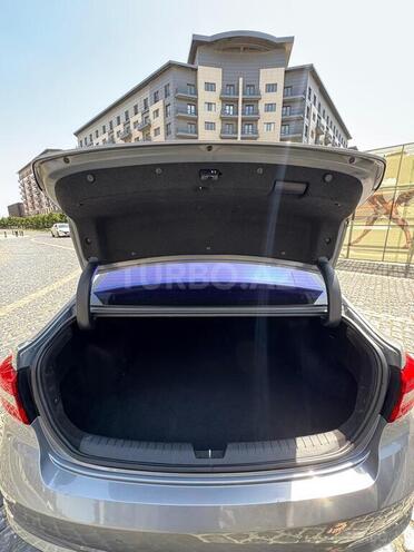 Hyundai Sonata-18