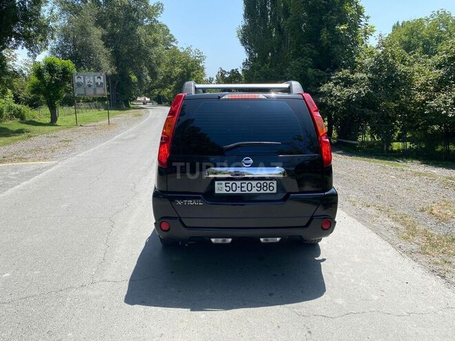 Nissan X-Trail 2008, 235,000 km - 2.5 l - Qax
