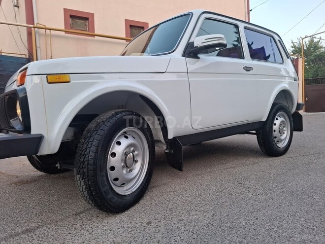 LADA (VAZ) Niva-14