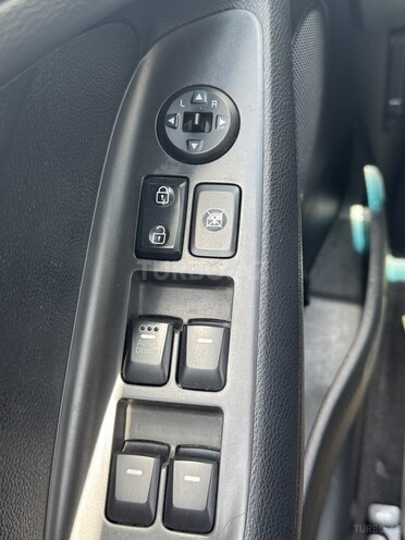 Kia Forte-11