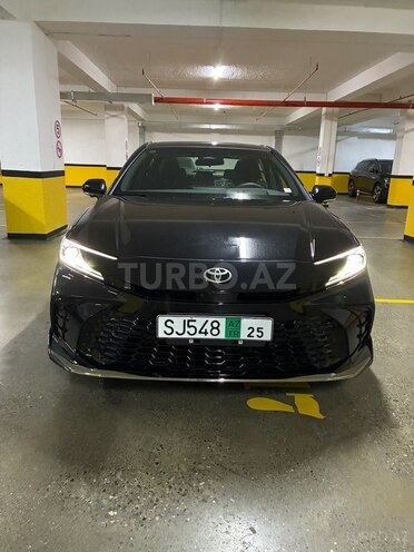 Toyota Camry-1