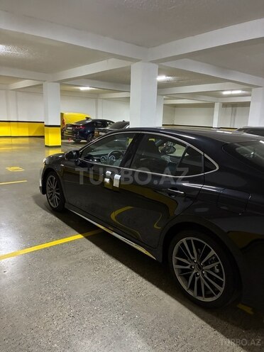 Toyota Camry-3