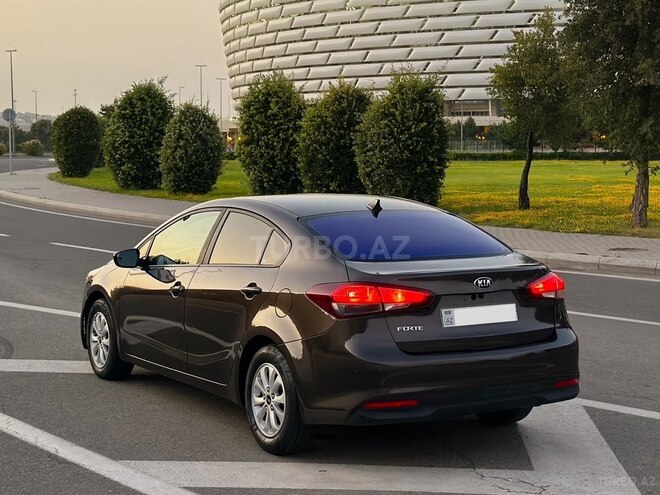 Kia Forte 2016, 136,794 km - 2.0 l - Bakı