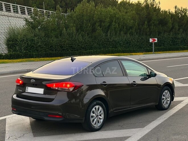 Kia Forte 2016, 136,794 km - 2.0 l - Bakı