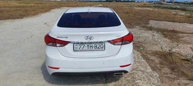 Hyundai Avante 2015, 161,000 km - 1.6 л - Bakı