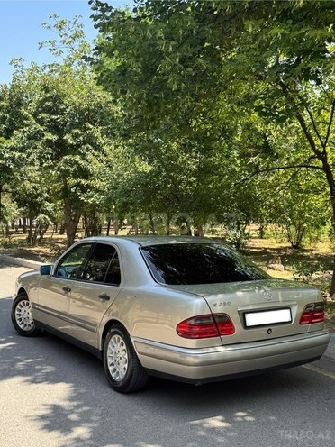 Mercedes E 230 1996, 343,788 km - 2.3 l - Gəncə