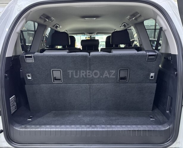 Toyota Land Cruiser Prado-15