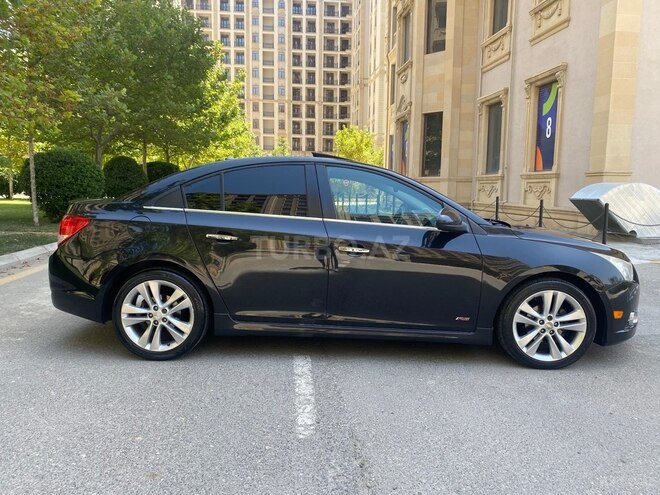 Chevrolet Cruze-4