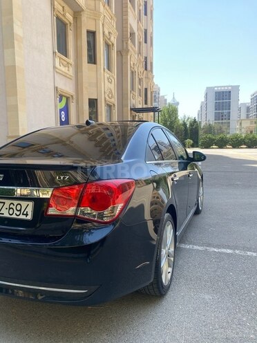 Chevrolet Cruze-2