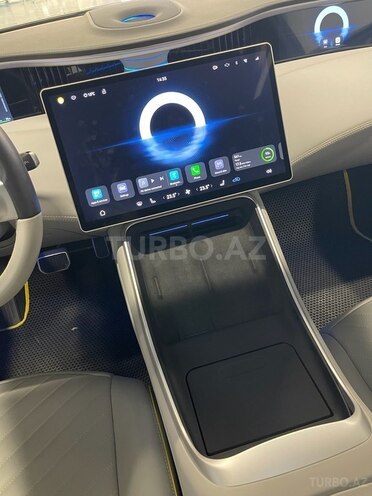 Avatr 11 2022, 17,630 km - 0.0 л - Bakı
