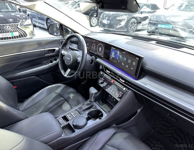 Hyundai Sonata-10