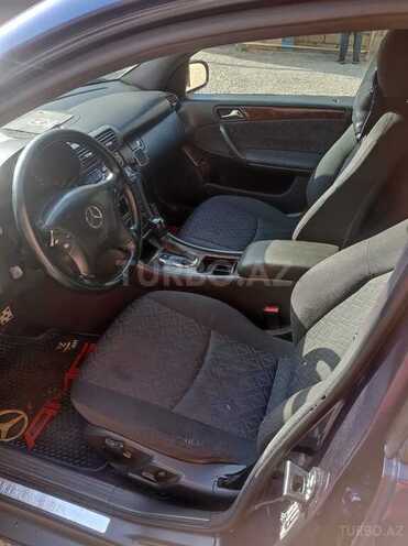 Mercedes C 240 2000, 270,000 km - 2.6 l - Bakı