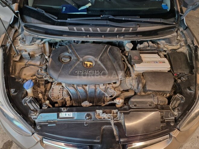 Hyundai Elantra 2014, 269,693 km - 1.8 л - Sumqayıt