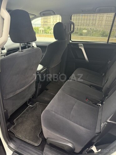 Toyota Land Cruiser Prado 2018, 122,000 km - 2.7 l - Bakı