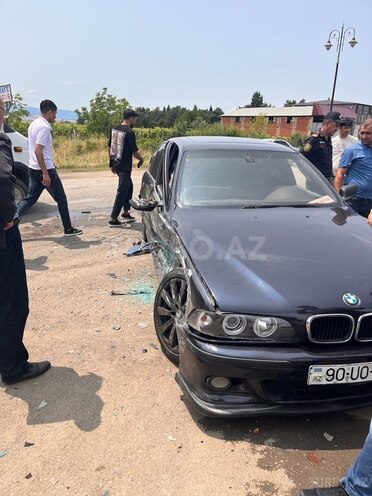 BMW 525 1998, 400,000 km - 3.5 l - Bakı