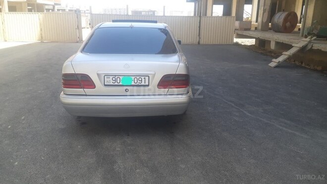 Mercedes E 200 1997, 269,147 km - 2.0 l - Sabirabad