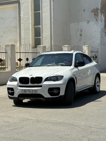 BMW X6 2008, 268,000 km - 4.4 l - Bakı