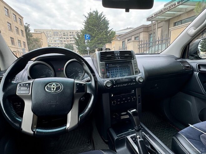 Toyota Land Cruiser Prado 2011, 280,000 km - 2.7 л - Bakı