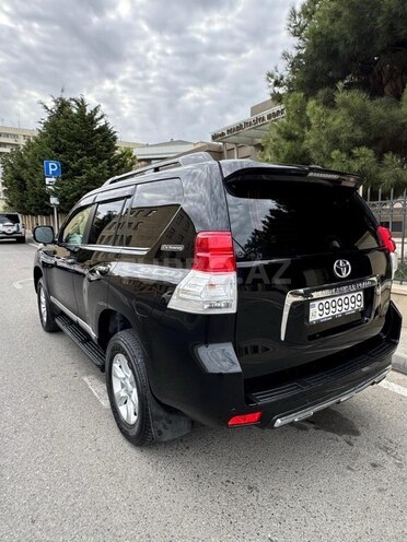 Toyota Land Cruiser Prado 2011, 280,000 km - 2.7 л - Bakı