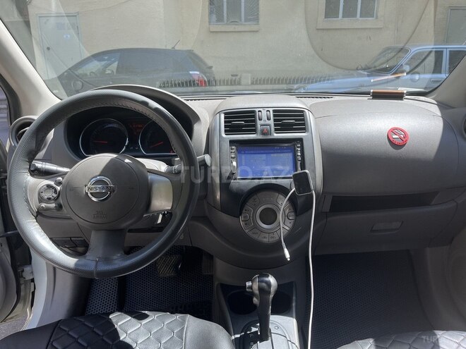 Nissan Sunny 2013, 318,000 km - 1.5 l - Bakı