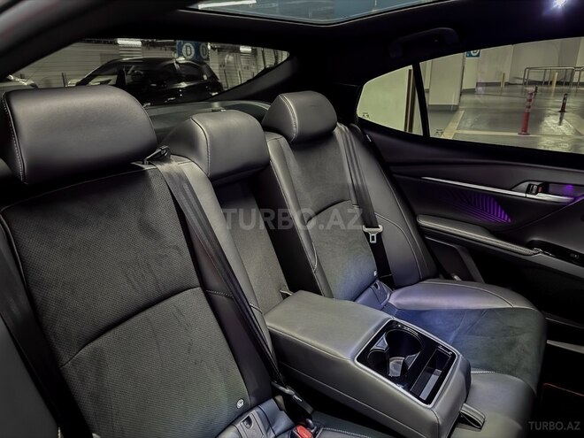 Toyota Camry 2024, 15,000 km - 2.0 l - Bakı
