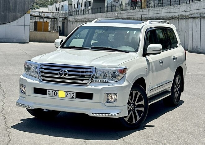 Toyota Land Cruiser 2011, 140,000 km - 4.0 l - Bakı