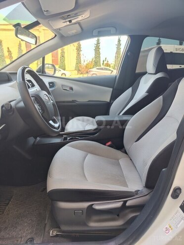 Toyota Prius 2019, 98,000 km - 1.8 л - Sumqayıt