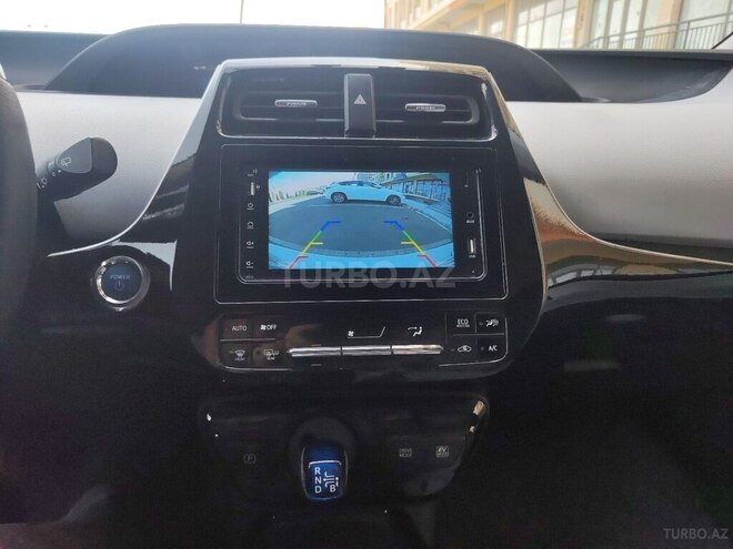 Toyota Prius 2019, 98,000 km - 1.8 л - Sumqayıt