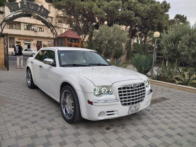 Chrysler 300C-1
