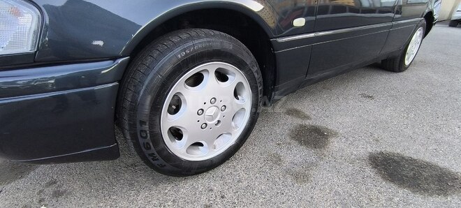 Mercedes C 200 1996, 342,000 km - 2.0 л - Sumqayıt