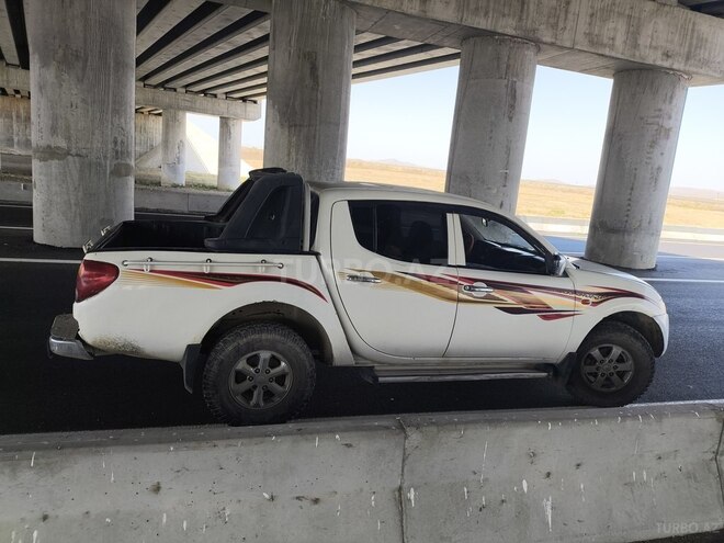 Mitsubishi L200 2008, 545,000 km - 2.5 l - Bakı