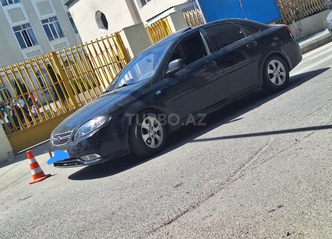 Chevrolet Lacetti-6