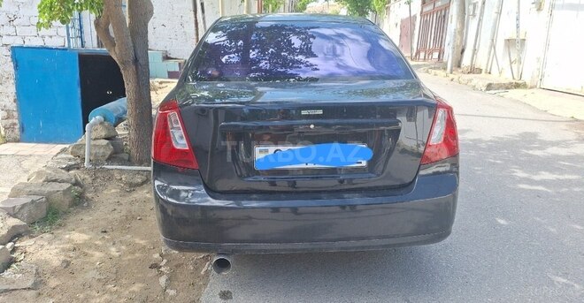 Chevrolet Lacetti-8