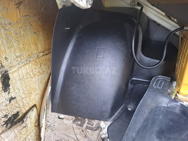 LADA (VAZ) 2107 1998, 96,000 km - 1.5 л - Astara