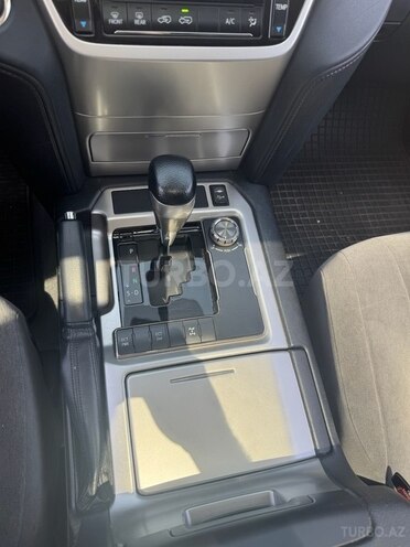 Toyota Land Cruiser 2018, 102,000 km - 4.0 l - Bakı