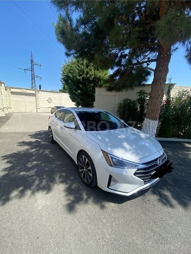 Hyundai Elantra 2018, 135,000 km - 2.0 l - Bakı