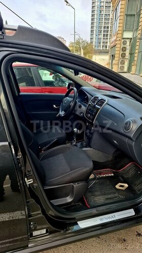 Renault Sandero Stepway 2016, 143,300 km - 1.6 l - Bakı