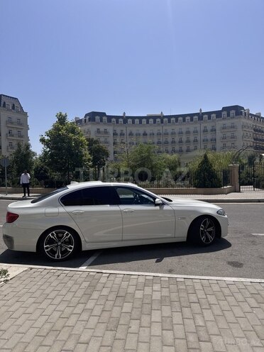 BMW 520 2015, 180,000 km - 2.0 l - Bakı