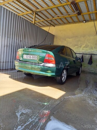 Opel Vectra 1997, 320,000 km - 2.0 l - Bakı