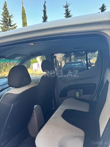 Mitsubishi L200 2014, 223,000 km - 2.5 l - Bakı