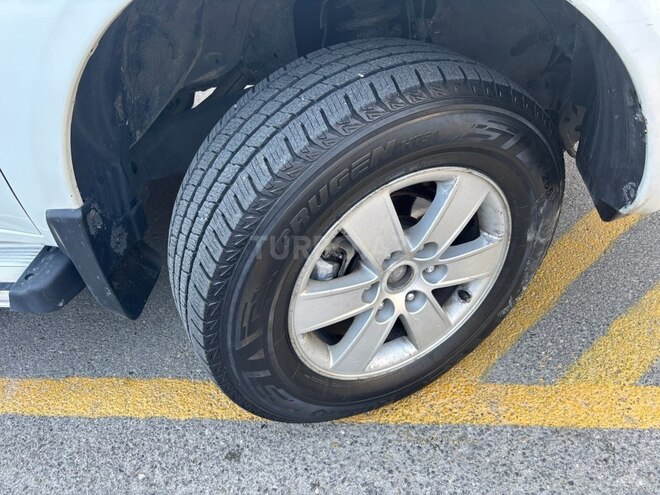 Mitsubishi L200 2014, 223,000 km - 2.5 l - Bakı