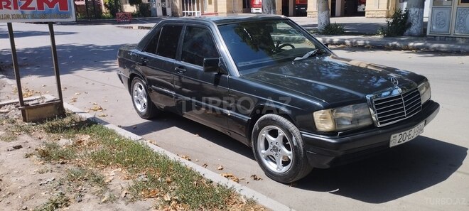 Mercedes 190 1992, 72,186 km - 2.0 l - Gəncə