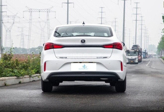 Changan Eado Plus 2025, 0 km - 1.4 л - Bakı
