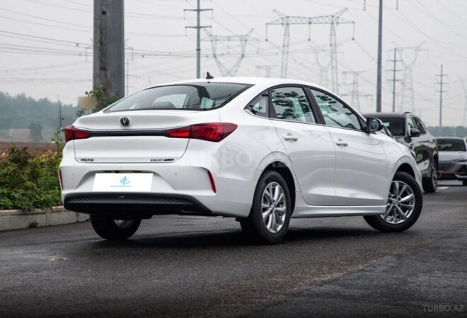 Changan Eado Plus 2025, 0 km - 1.4 л - Bakı