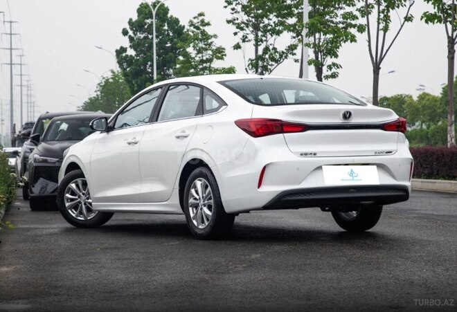 Changan Eado Plus 2025, 0 km - 1.4 л - Bakı