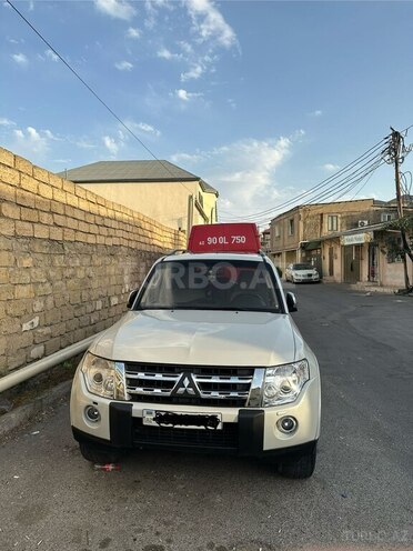 Mitsubishi Pajero 2008, 257,456 km - 3.0 l - Bakı