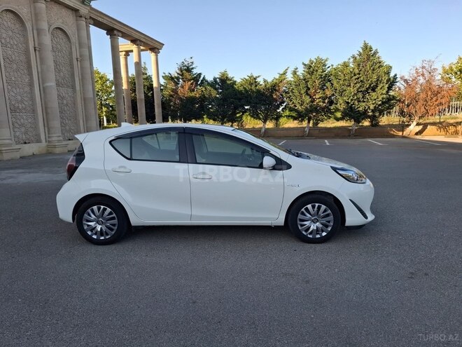 Toyota Aqua 2020, 80,000 km - 1.5 l - Bakı