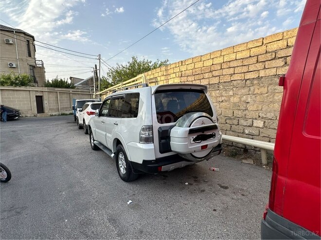 Mitsubishi Pajero 2008, 257,456 km - 3.0 l - Bakı