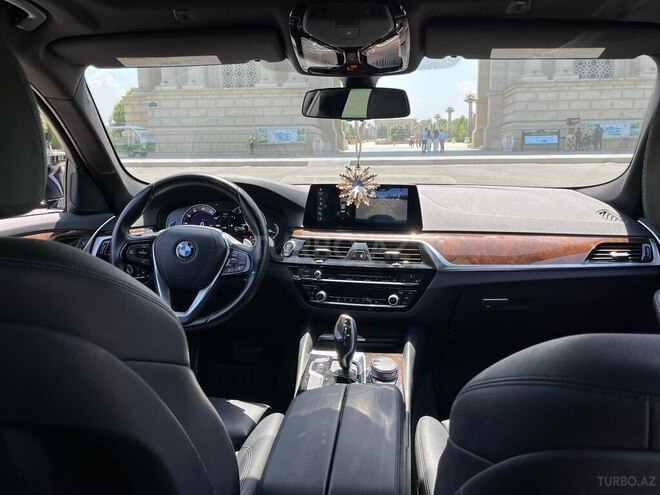 BMW 530 2019, 145,000 km - 2.0 л - Gəncə